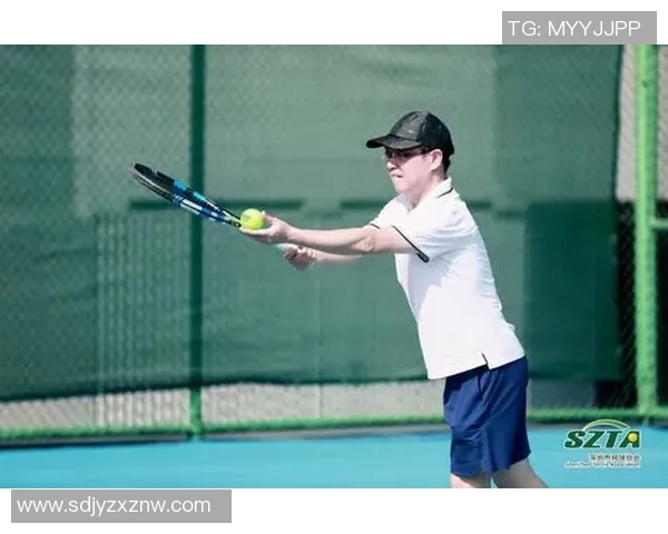 重庆网球队凭借卓越灵活性荣登最新网球灵活性TOP10榜首 重庆网球队凭借卓越灵活性荣登最新网球灵活性TOP10榜首