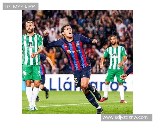 足球明星免签案例分析揭示转会市场新趋势与球队策略调整